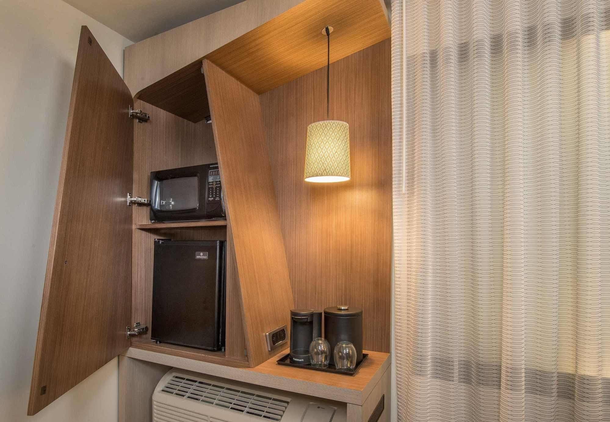Courtyard By Marriott El Paso East/I-10 Hotel Екстериор снимка